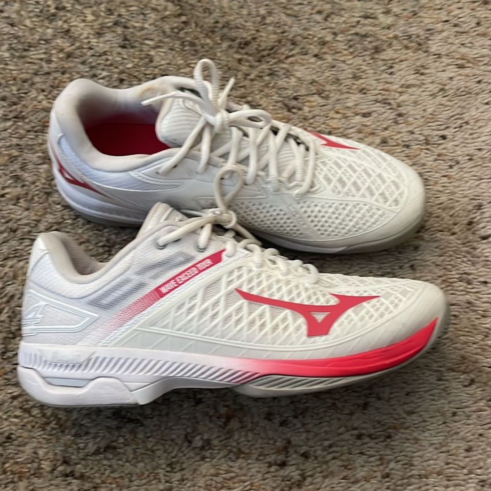 Mizuno Wave Exceed Tour Tennis Shoes